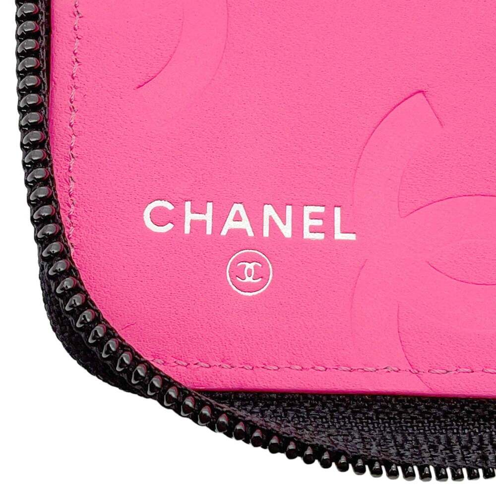 CHANEL Black Lambskin Leather Logo Wallet - Picture 15 of 16